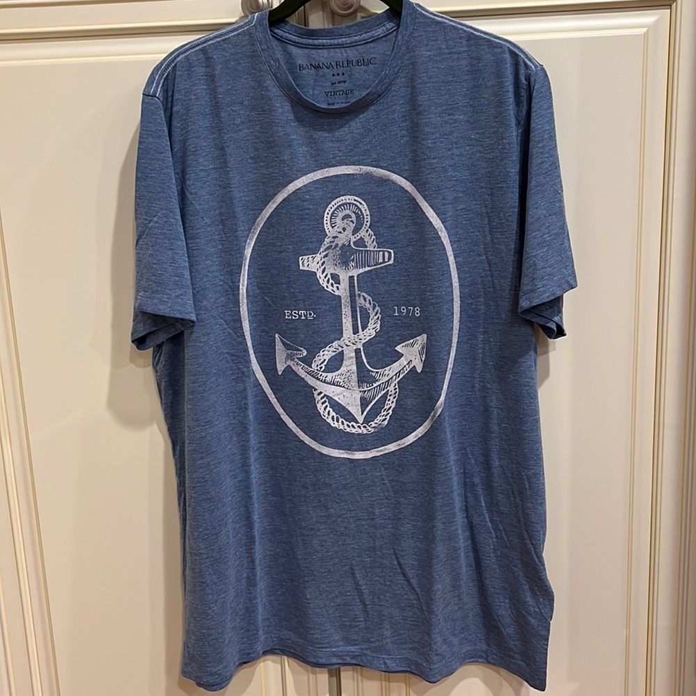Banana Republic Vintage Tee (Men)